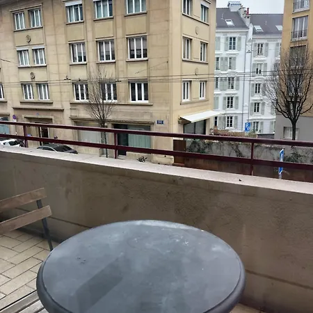 Hotel Jolie Au Centre *